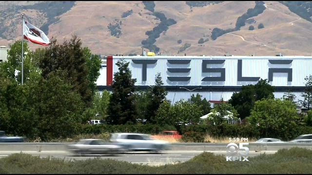 california looks at incentives to land tesla motors 5 billion gigafactory battery factory red tape elon musk electric cars ted gaines darrell steinberg environment regulations rules jobs