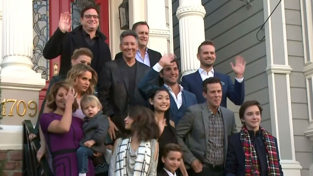 Fuller House Cast And Creator Visit Iconic House Cbs San Francisco