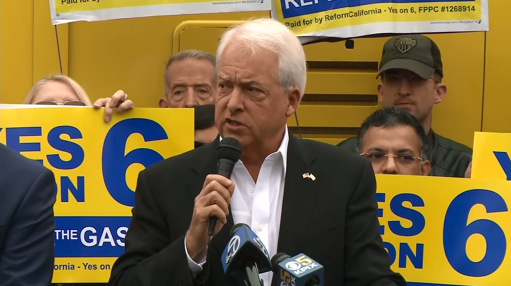 John Cox, Republican candidate for Governor, speaks at a rally supporting Proposition 6 in Santa Clara, October 22, 2018. (CBS)