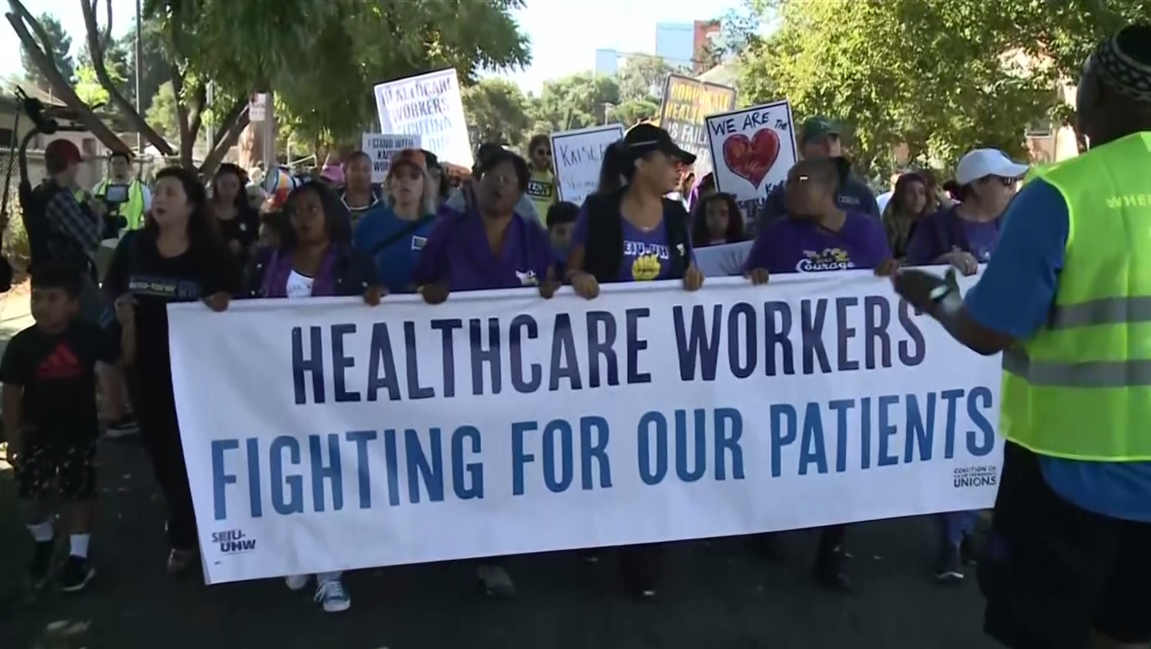Healthcare Workers In California, Oregon Vote To Strike Against Kaiser Permanente