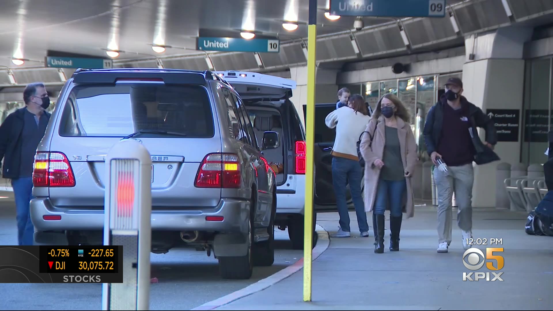 Travelers arriving at SFO Find out about the San Francisco Mandatory Quarantine Order – CBS San Francisco