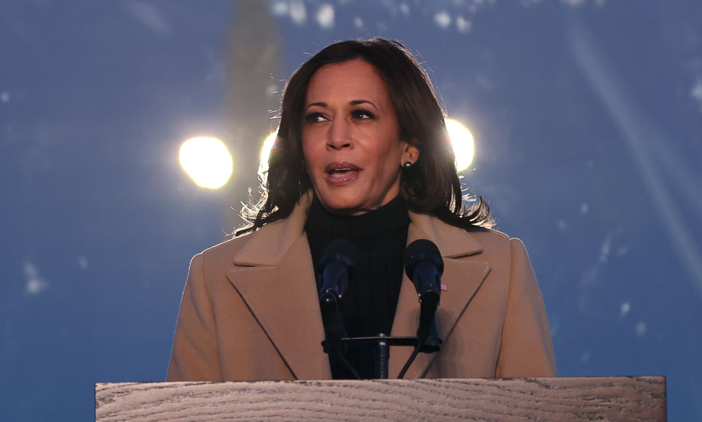 U.S. Vice President-elect Kamala Harris delivers brief remarks during a memorial service to honor the nearly 400,000 American victims of the coronavirus pandemic at the Reflecting Pool in front of the Lincoln Memorial January 19, 2021 in Washington, DC. (Chip Somodevilla/Getty Images)