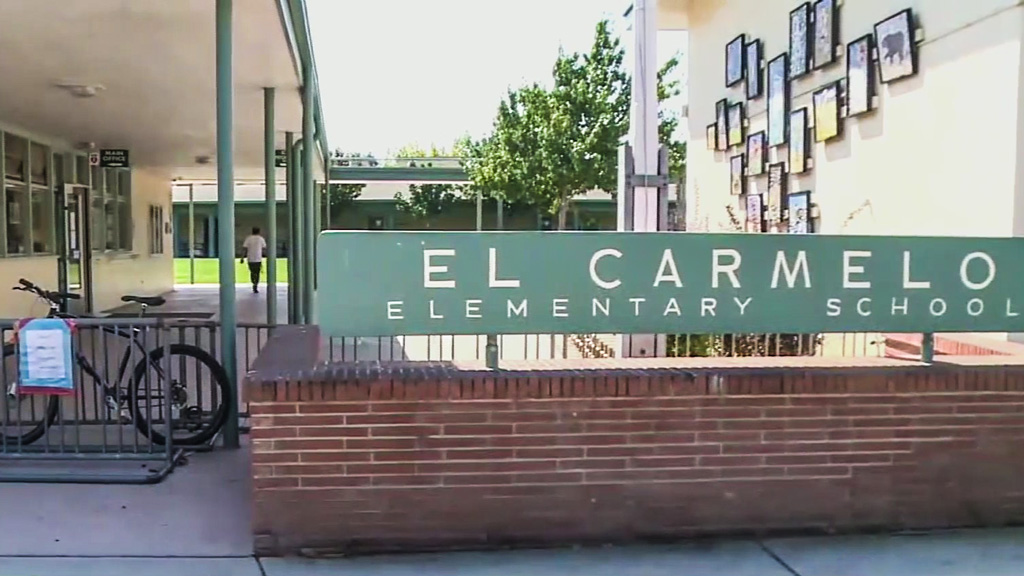 El Carmelo Elementary School in Palo Alto (CBS)