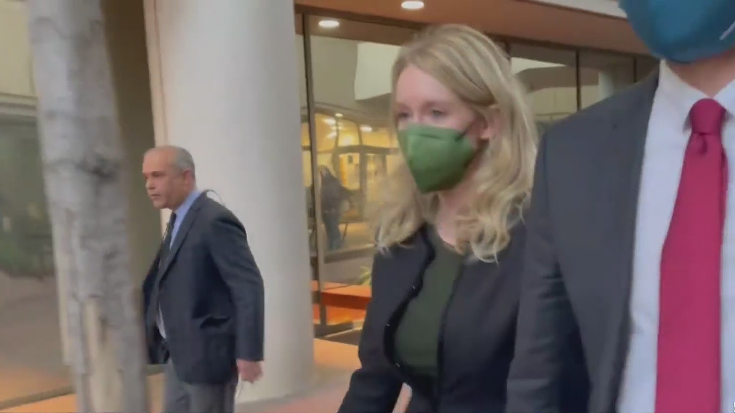 Theranos founder Elizabeth Holmes appears outside court during her trial, November 29, 2021. (CBS)