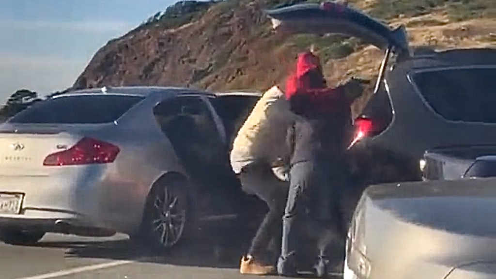 Caught on Video: Canadian Film Crew Assaulted, Robbed at Gunpoint at San Francisco’s Twin Peaks
